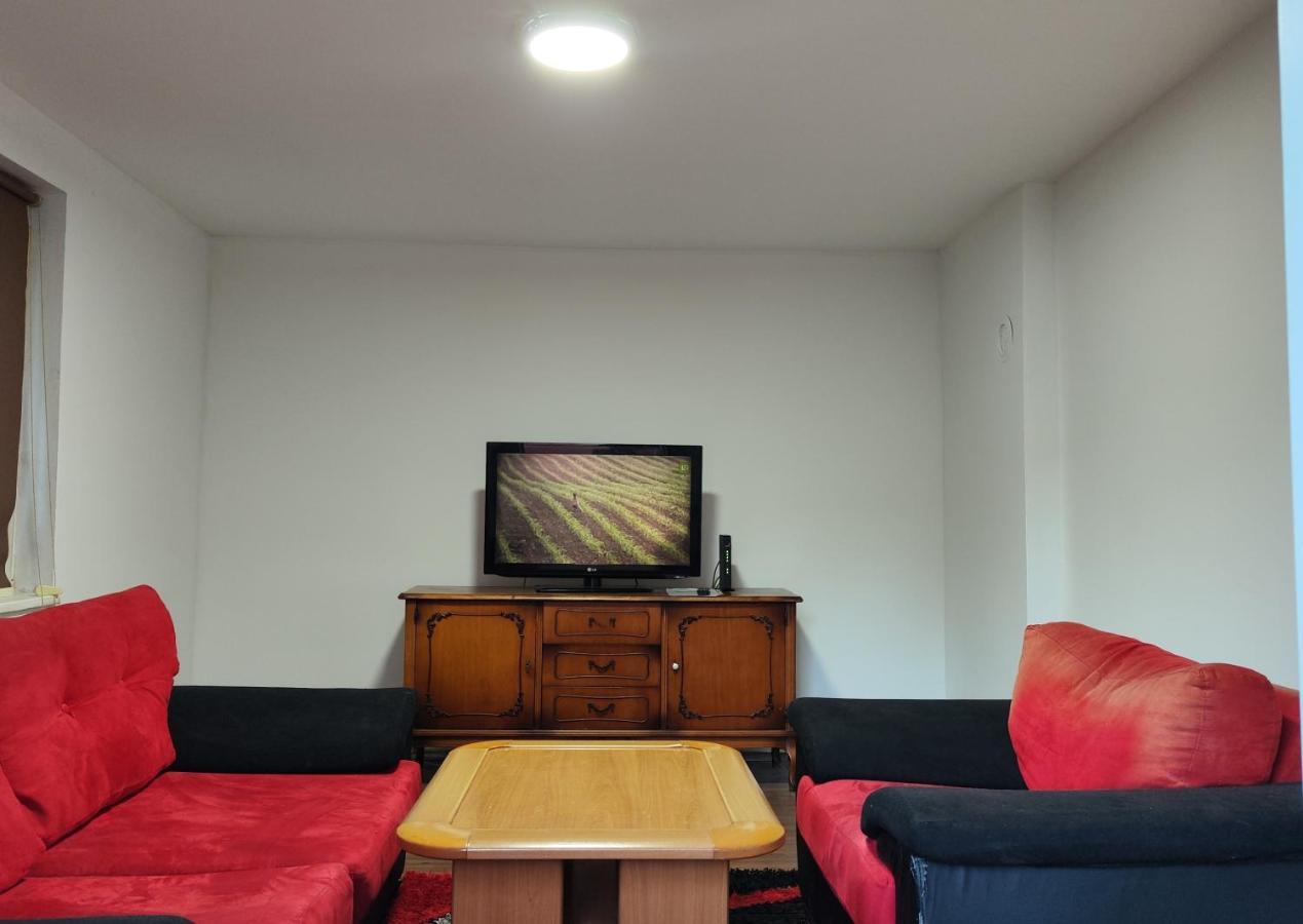 Saray Downtown Apartment Private Parking Free Wifi Сараево Экстерьер фото